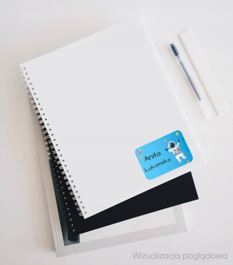 Naklejki z imieniem twojego dziecka do szkoły lub przedszkola - ASTRONAUTA